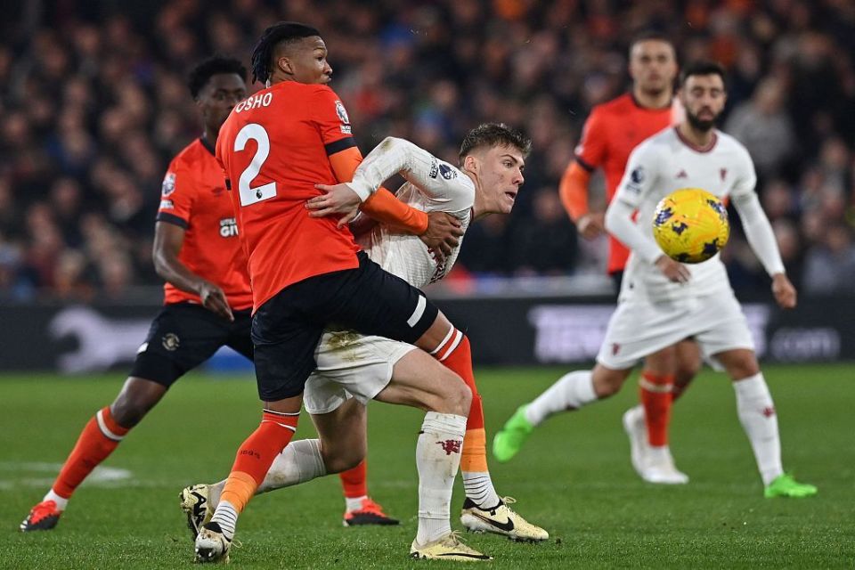 乐动体育注册-曼联国际比赛日扳平良机；志在社区盾名次提升；压力陡增；球队文化再被提及的简单介绍